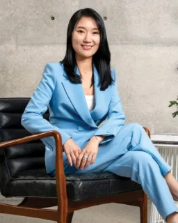 Bonnie Shang - Real Estate Agent