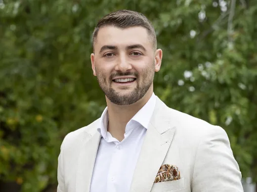 James Goulopoulos - Real Estate Agent at Barry Plant Ivanhoe - IVANHOE