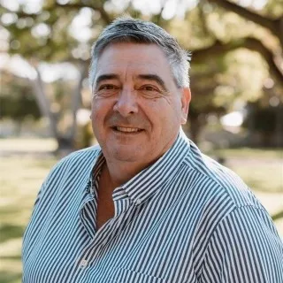 Bronte  George - Real Estate Agent