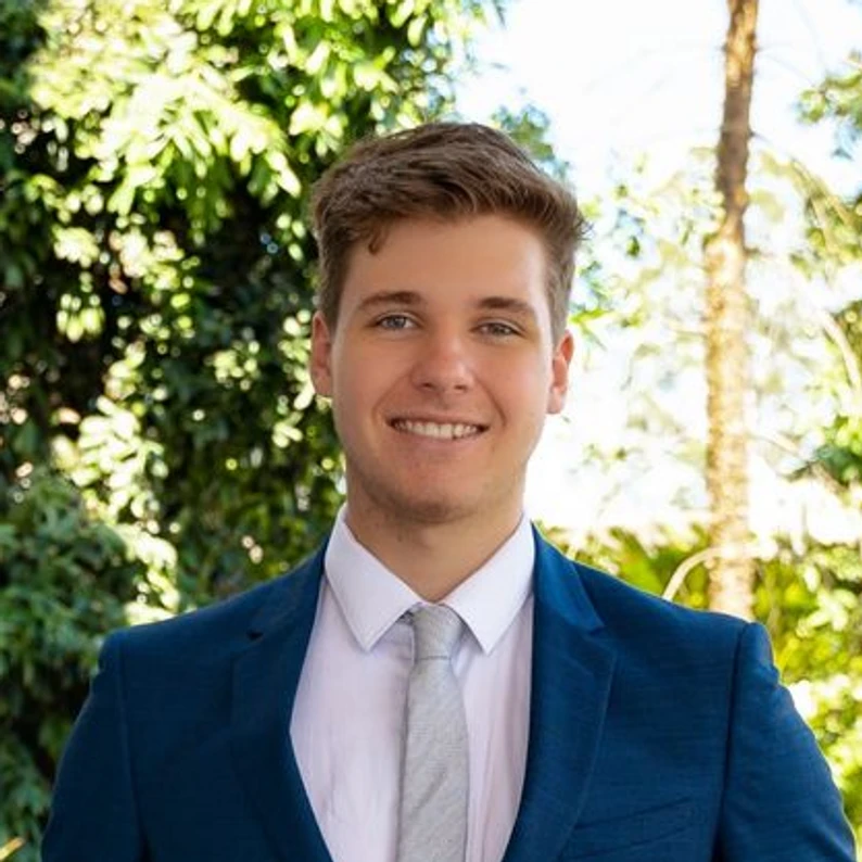 ADAM JONES - Real Estate Agent