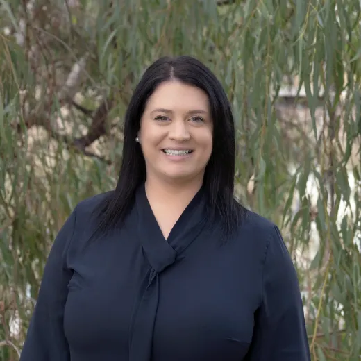 Hayley Shannon - Real Estate Agent at Ray White Swan Hill