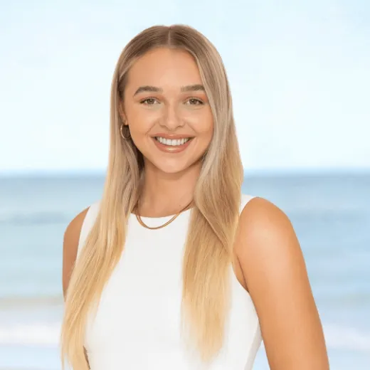 Caitlin Gall - Real Estate Agent at PRD Burleigh Heads -   