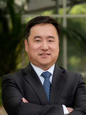 Calvin Zhu Real Estate Agent