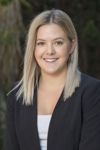 Camryn Findlater - Real Estate Agent at WA Property Project Marketing - Applecross