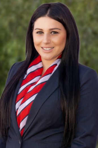 Carla Vinci - Real Estate Agent at Barry Plant - Thomastown