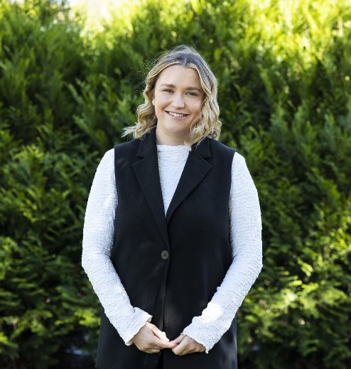 Carlie Steenhuis - Real Estate Agent at Fletchers - Ballarat