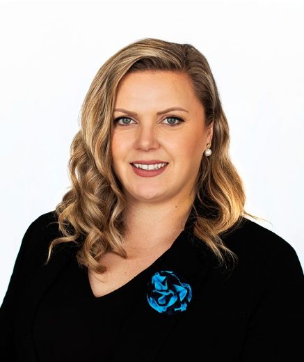 Carly Schilling - Real Estate Agent at Harcourts South Coast - RLA228117