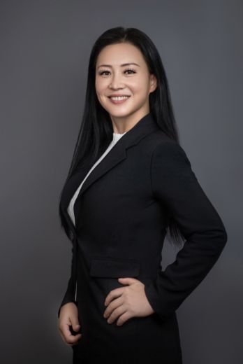 Cassandra He - Real Estate Agent at YPA - POINT COOK