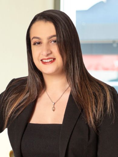 Caterina Italiano - Real Estate Agent at Woodards - Ascot Vale