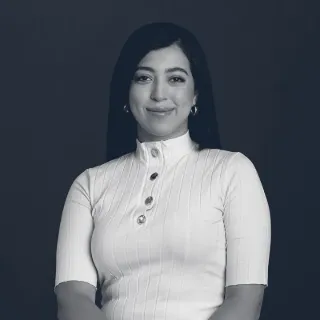 Abir Ayadi - Real Estate Agent