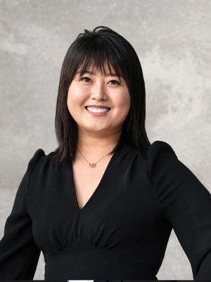Cecilia Yao - Real Estate Agent