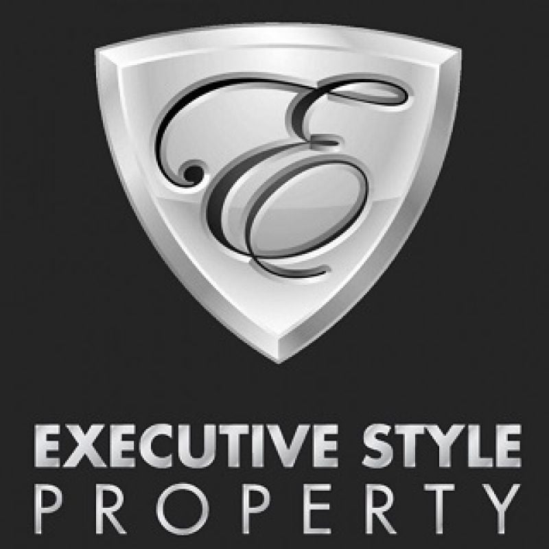 Christine Zhang - Real Estate Agent