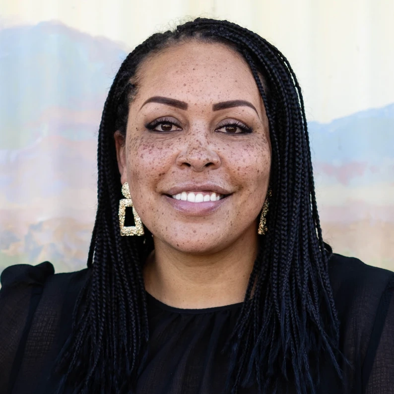 Chanel  Majeks - Real Estate Agent