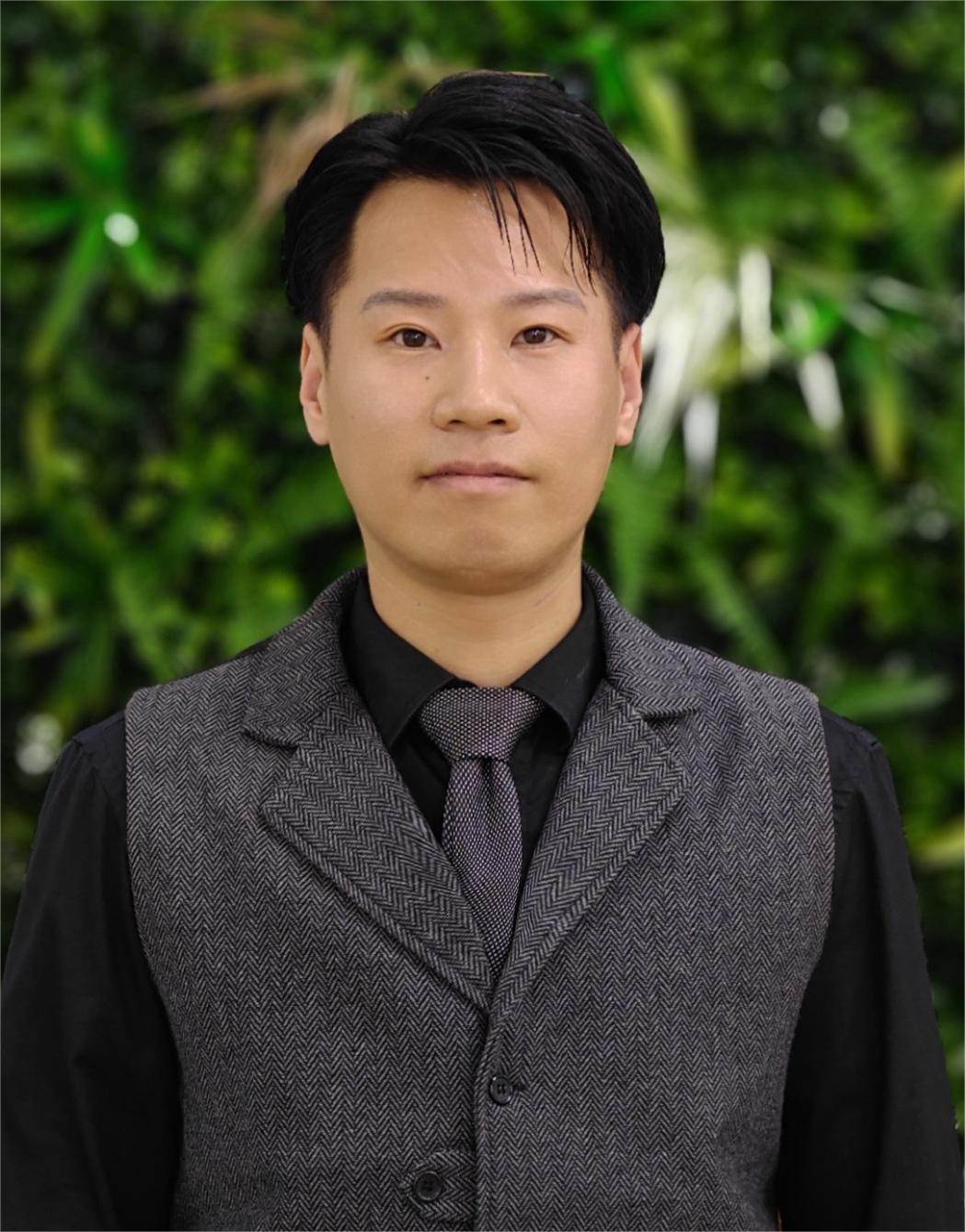 Charlie Li Real Estate Agent