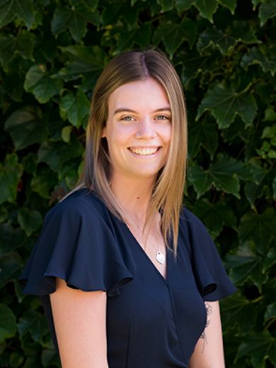 Chloe Allen - Real Estate Agent at Ray White Toowoomba - Toowoomba