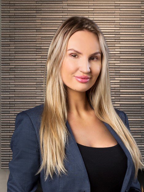 Chloe Barry Real Estate Agent