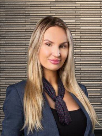 Chloe Barry - Real Estate Agent at Barry Plant - Mordialloc