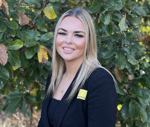 Chloe Brinkhuis - Real Estate Agent at Ray White - Romsey