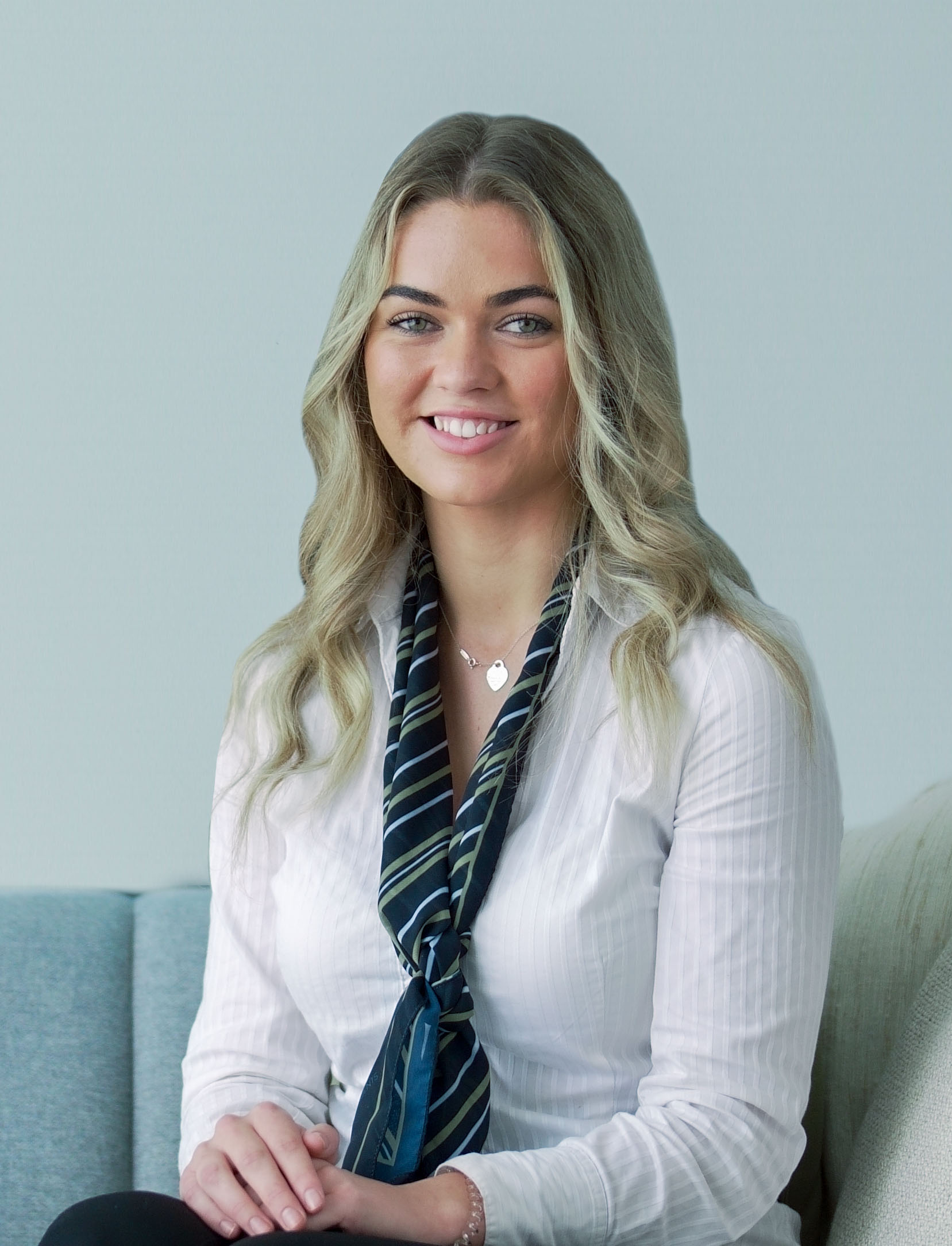 Chloe Hodgson Real Estate Agent