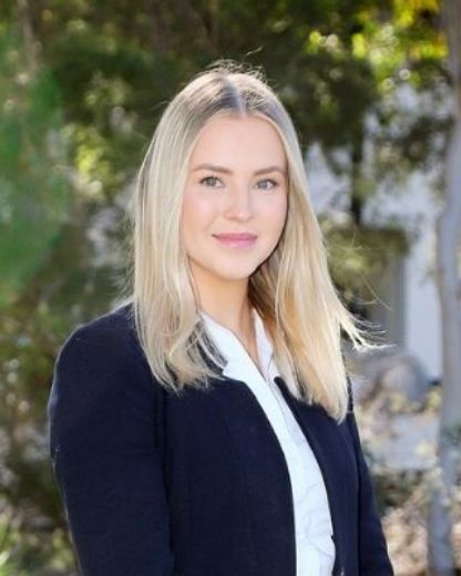 Chloe Oliver - Real Estate Agent at Laing+Simmons - The Abassi Group