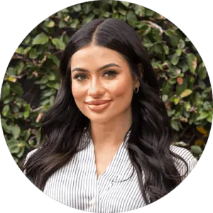 Chloe Vangeli - Real Estate Agent