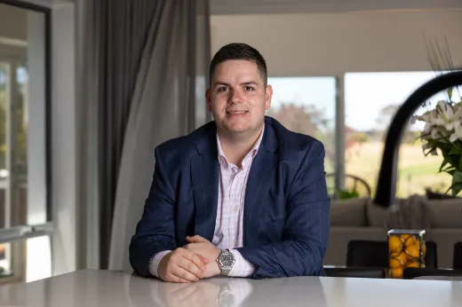 Chris Jarvis - Real Estate Agent at Barry Plant - Point Cook
