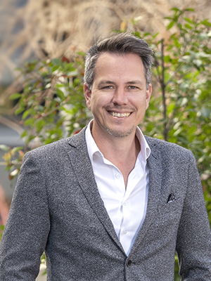 Chris Dixon - Real Estate Agent
