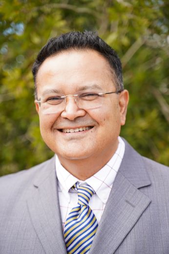 Chris Shah - Real Estate Agent at The Eleet  - .