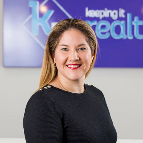 Christine  Holowiecki - Real Estate Agent