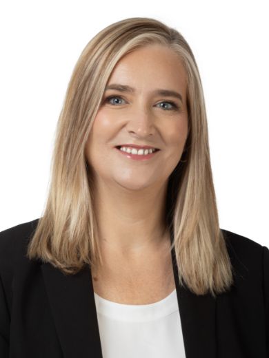 Claire Bartlett - Real Estate Agent at Harcourts Alliance - JOONDALUP
