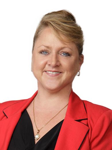 Clare  Young - Real Estate Agent at Allure Property Partners - Oakford
