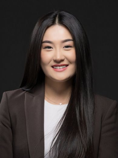 Clarice Kurniawan - Real Estate Agent at The Studio Estate Agents - CASTLE HILL