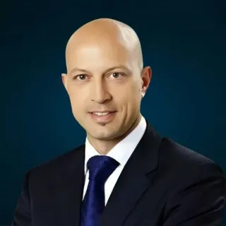 Claudio  Perruzza - Real Estate Agent