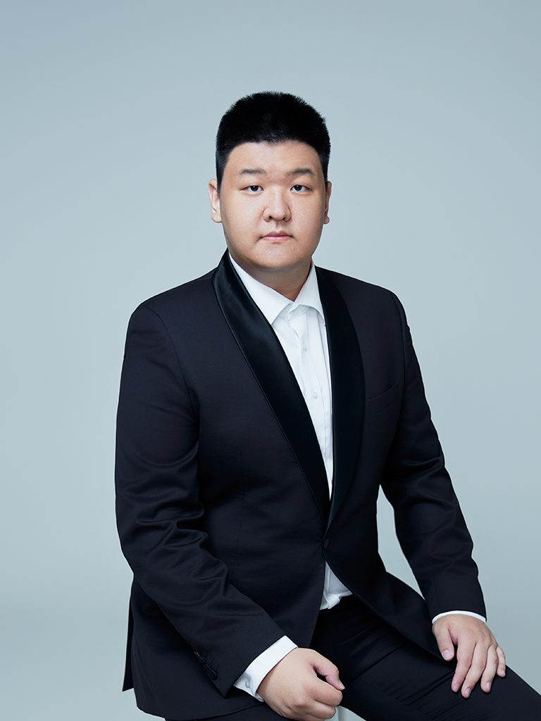 Coke Sizhe Li - Real Estate Agent