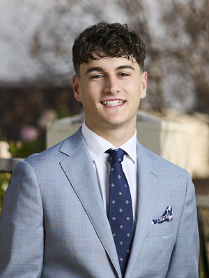 Connor Karkafiris - Real Estate Agent