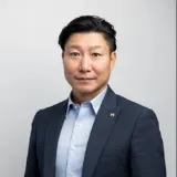 Leo Zhu - Real Estate Agent From - Meriton - Sydney