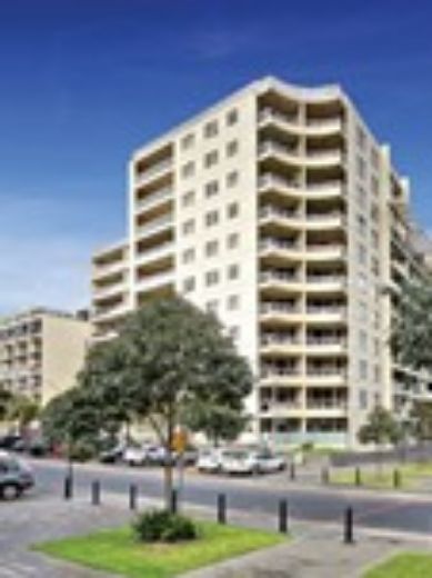Coronet Crown Square Waterloo - Real Estate Agent at Meriton Property Management - SYDNEY
