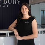 Courtney Hunter - Real Estate Agent From - Bridgebury Real Estate - Caloundra