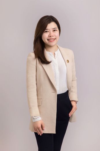 CUIHUA Crystal HE - Real Estate Agent at Aih Group