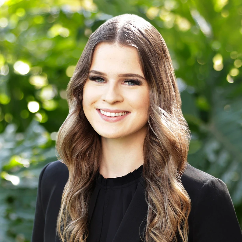 Brooke Eldridge - Real Estate Agent