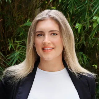 Jess Schellnack - Real Estate Agent