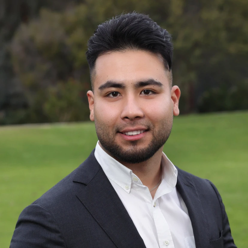 Ruholah Fayazi - Real Estate Agent