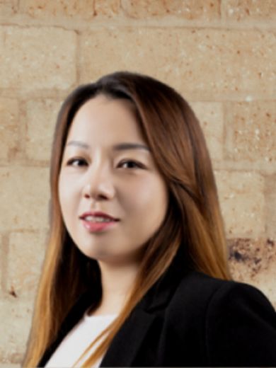 Daisy Dong - Real Estate Agent at YPM Avanti - SURFERS PARADISE