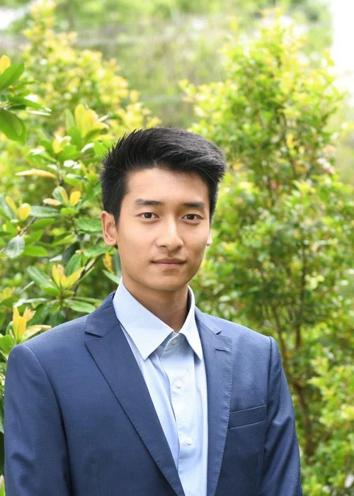 Damien Chau - Real Estate Agent