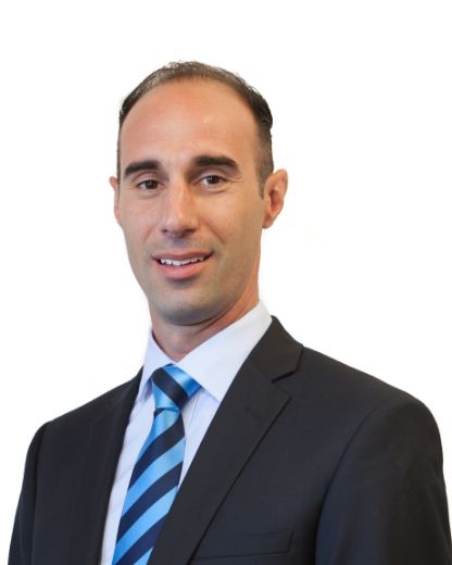 Danial Siperki - Real Estate Agent at Harcourts - Wangaratta