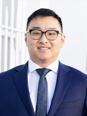 Daniel Zhang Real Estate Agent