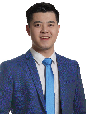 Daniel Zheng Real Estate Agent