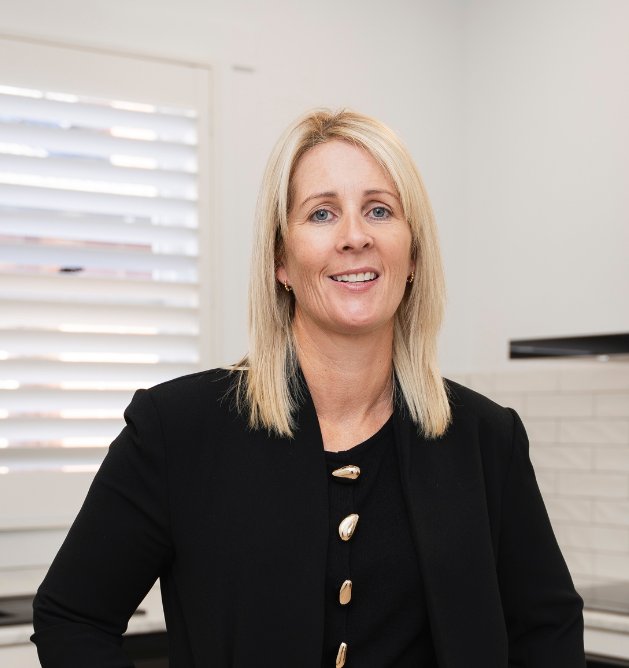 Danielle Phillips - Real Estate Agent