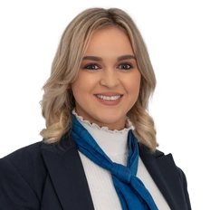 Danielle Frew Real Estate Agent