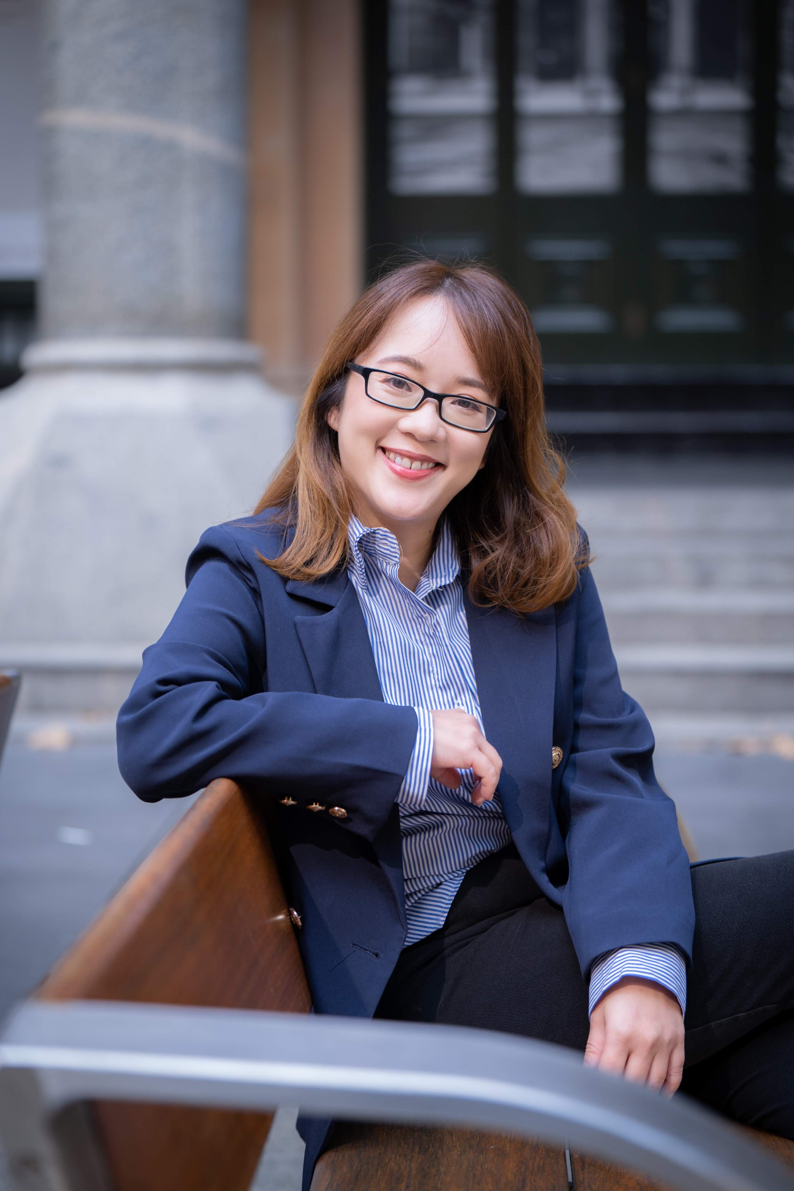 Daphne Huang Real Estate Agent